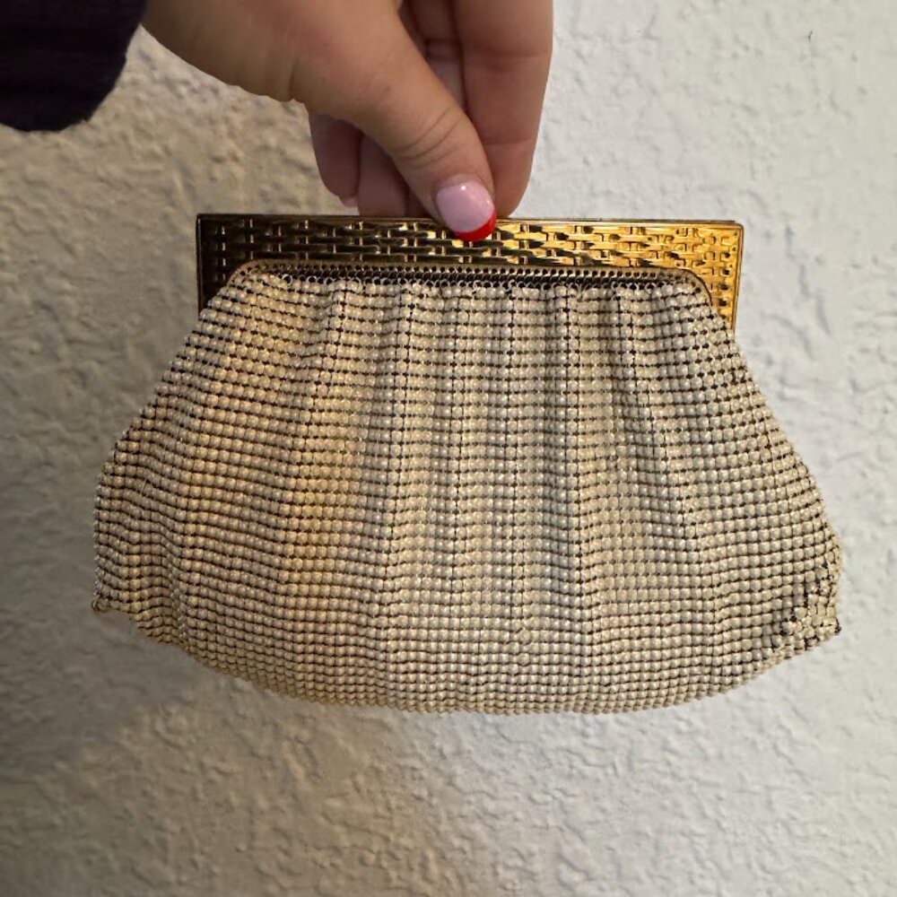 Vintage Mesh Whiting And Davis Small Clutch - image 2